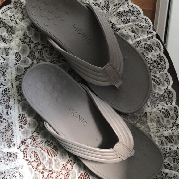 Vionic Thong Sandals Arch Support Comfort Quality - Picture 5 of 6